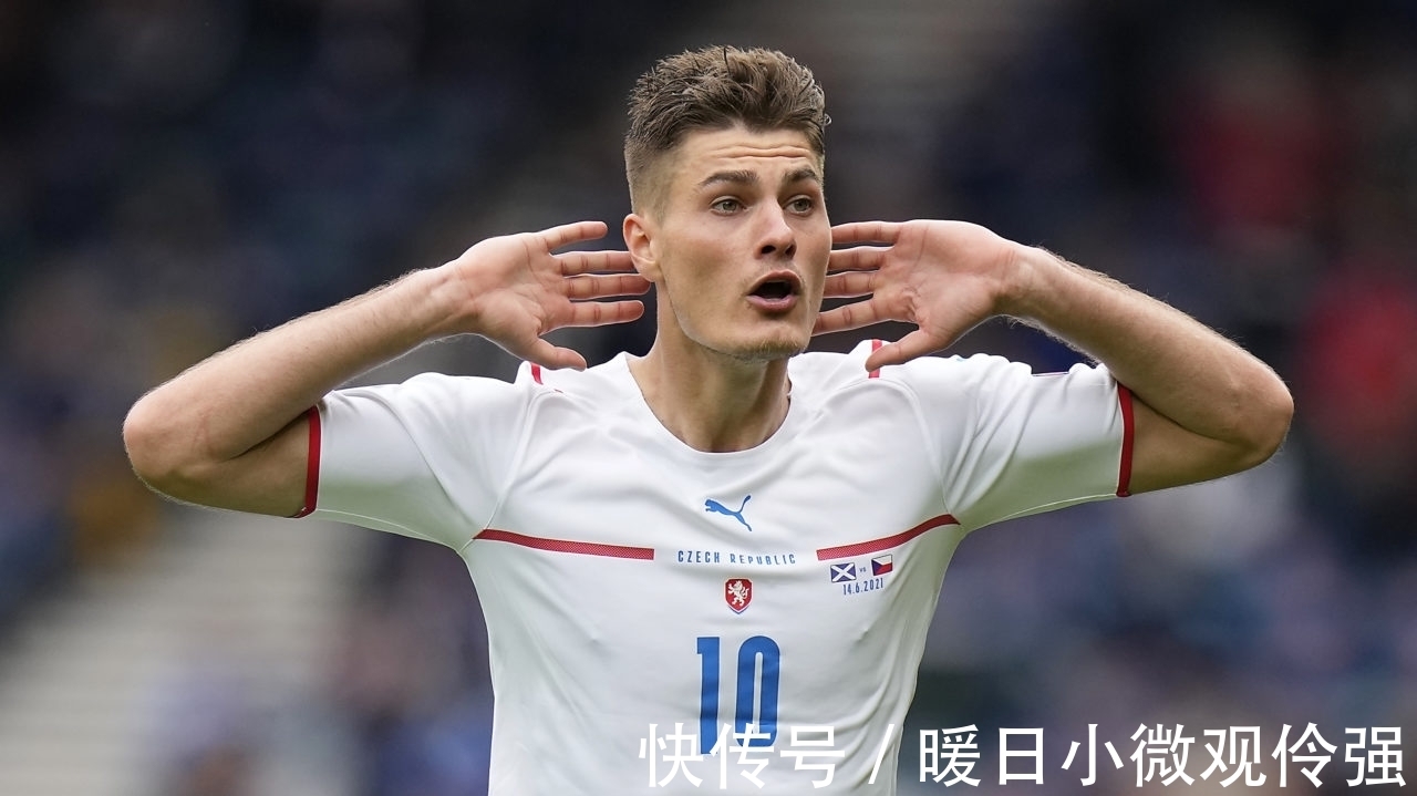 进攻更加立 进攻更加立