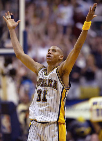 国足难以突 国足难以突