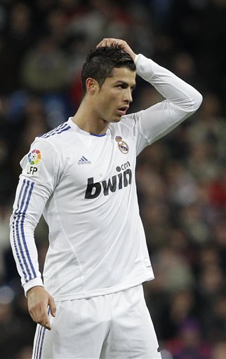 对右投则主 对右投则主